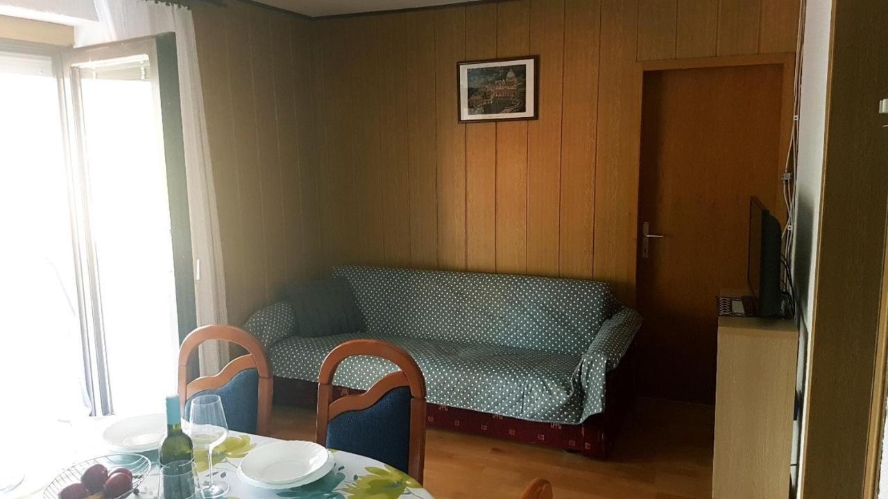 Apartments For Families With Children Lopar, Rab - 10402 Bagian luar foto
