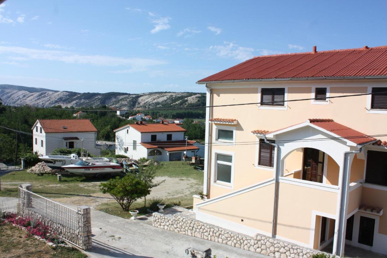 Apartments For Families With Children Lopar, Rab - 10402 Bagian luar foto