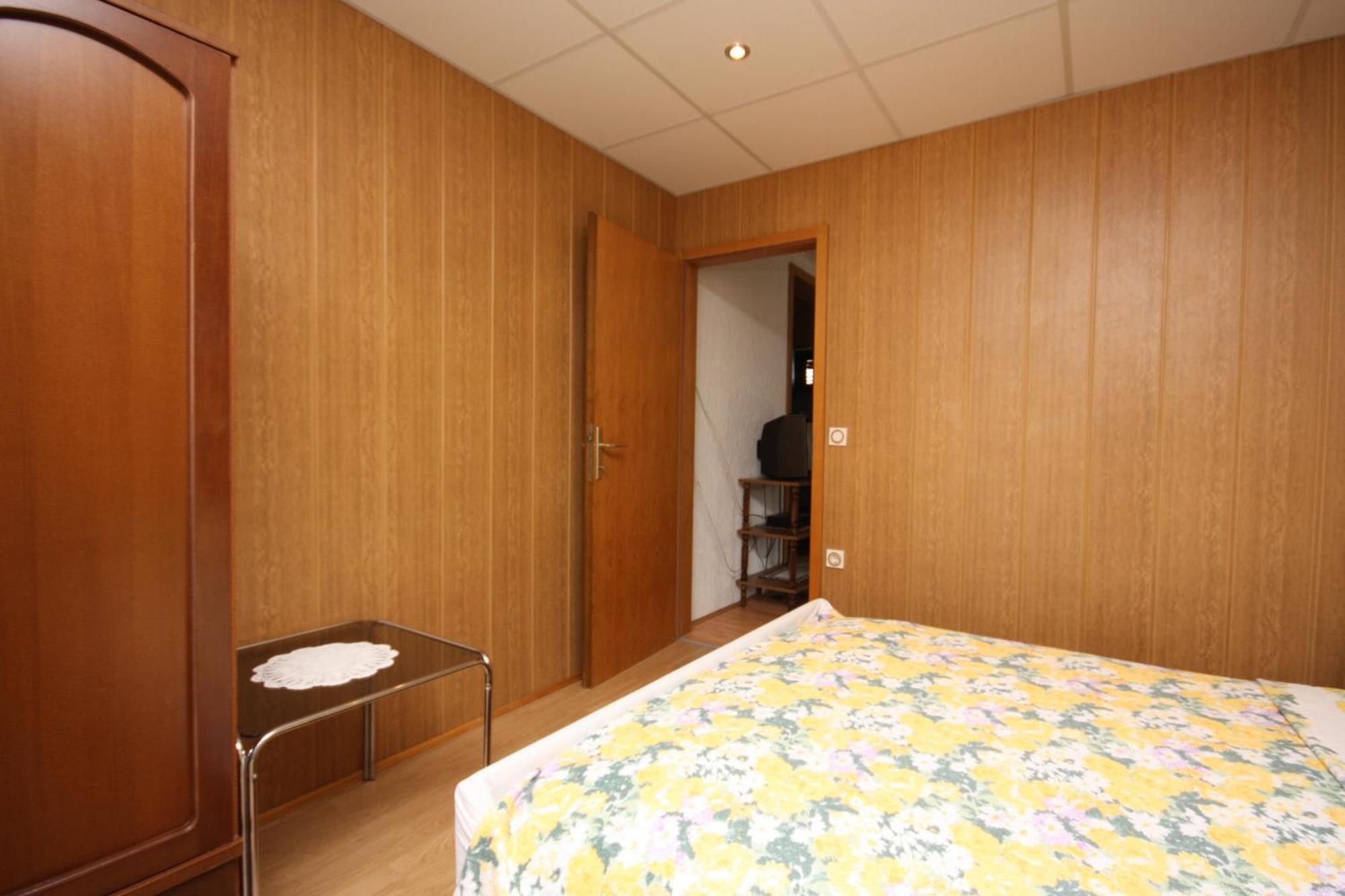 Apartments For Families With Children Lopar, Rab - 10402 Ruang foto